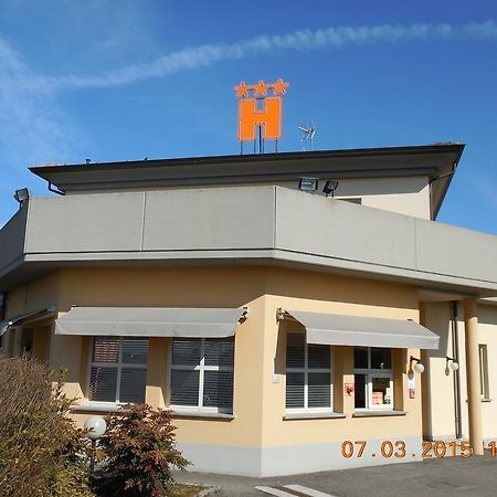 Hotel Motel Fiore Fiorenzuola dʼArda Exterior foto
